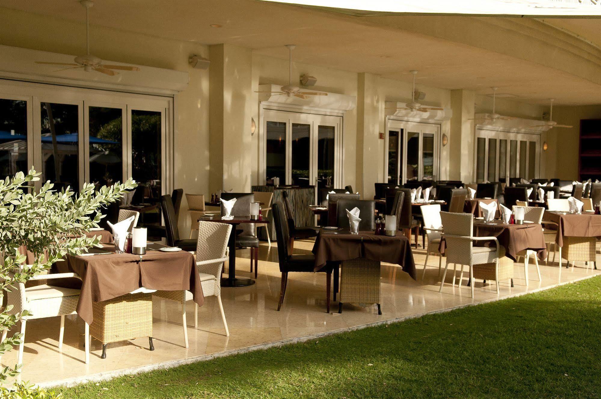 Caribbean Club Boutique Hotel, Grand Cayman Dog City Exterior foto
